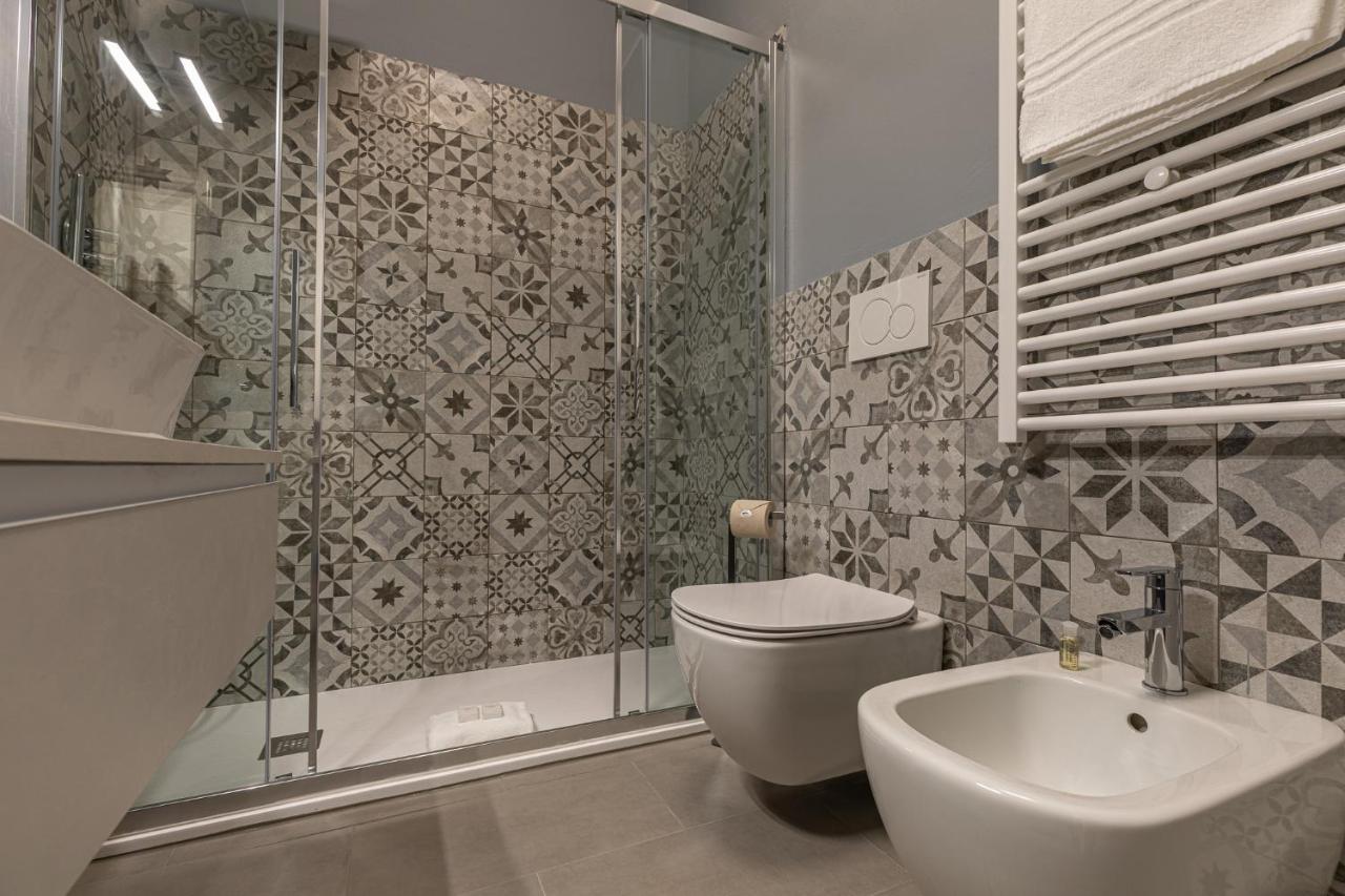Beplace Garibaldi Suites Milano Eksteriør billede