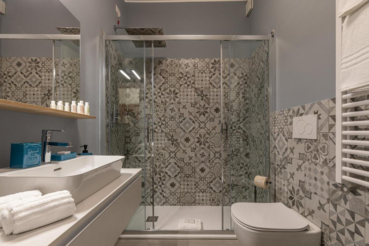 Beplace Garibaldi Suites Milano Eksteriør billede