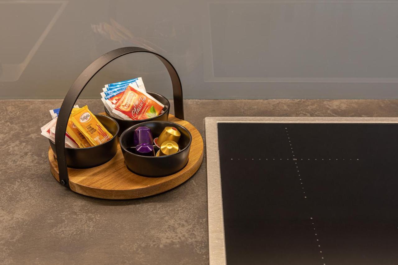 Beplace Garibaldi Suites Milano Eksteriør billede