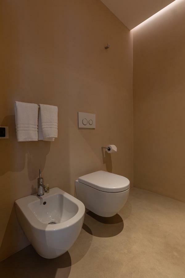 Beplace Garibaldi Suites Milano Eksteriør billede